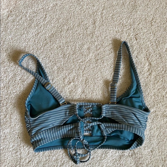 Bikini set - Picture 2 of 3